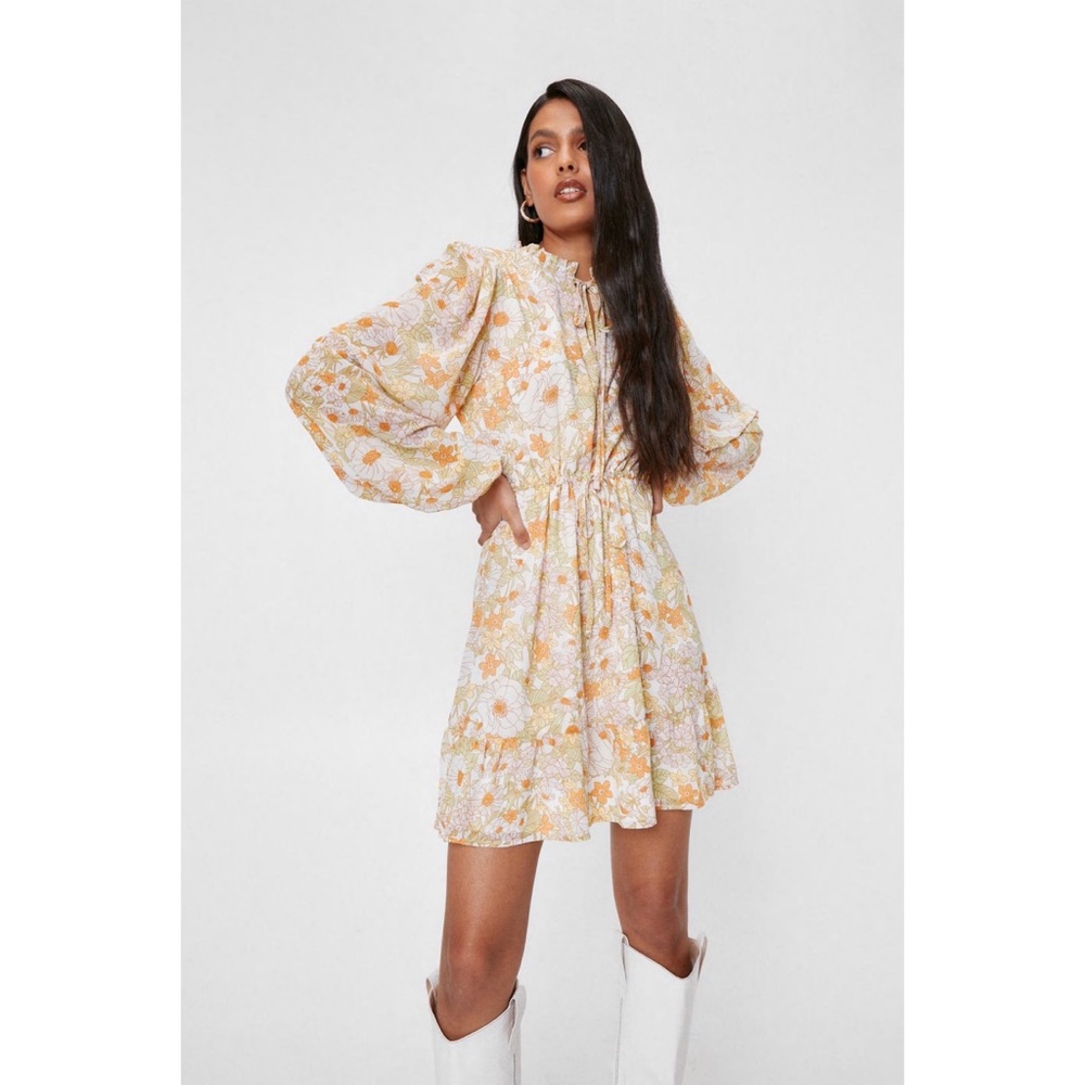 NastyGal Floral Tie Front Long Sleeved Mini Dress Size 2